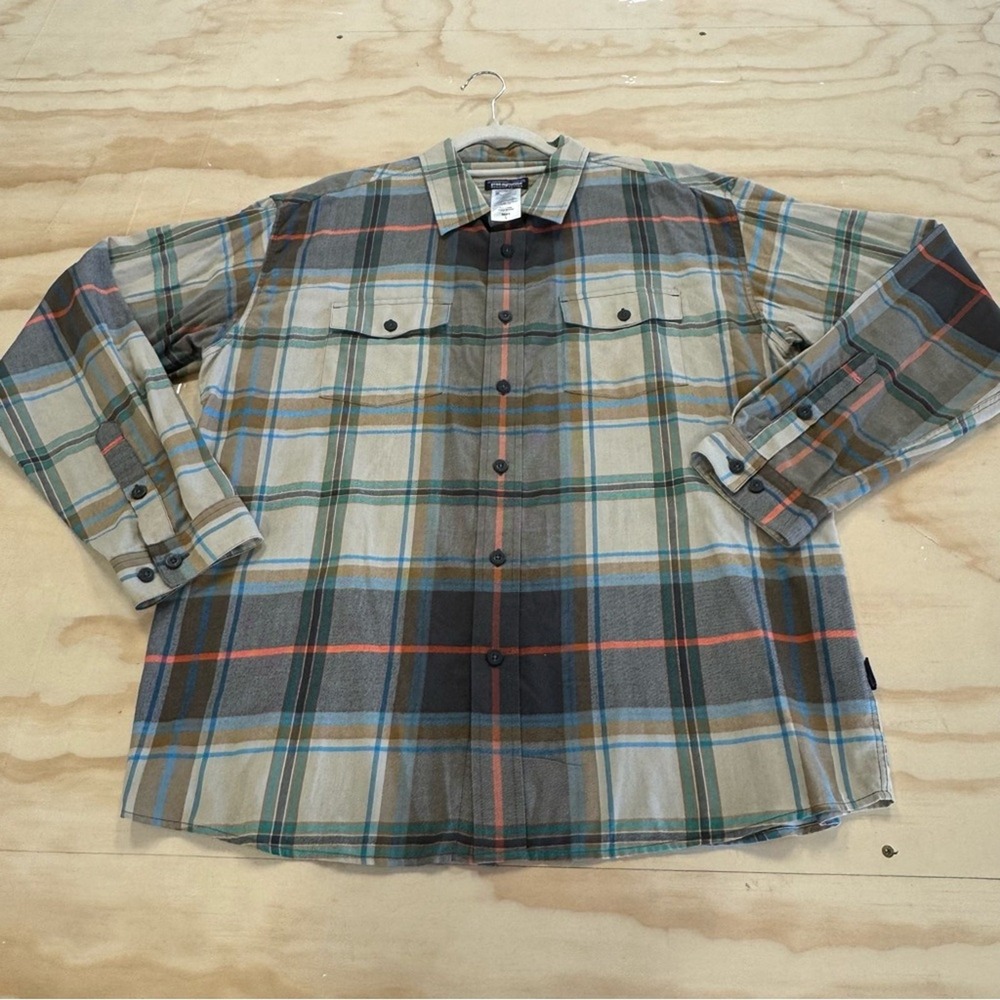 Patagonia Buckshot Flannel Shirt Mens Large Long Sleeve‎ Plaid Organic Cotton